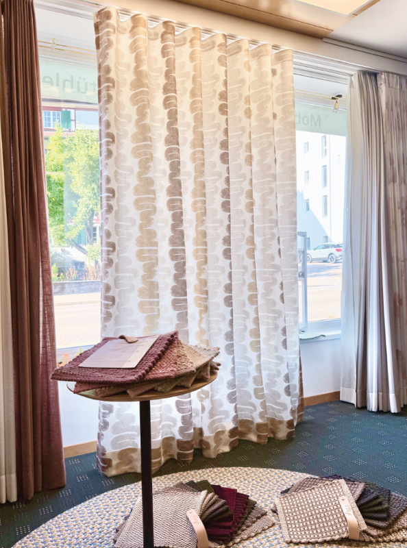 Beispiel: Herbstneuigkeiten Stoffe & Teppiche Four Seasons Autumn